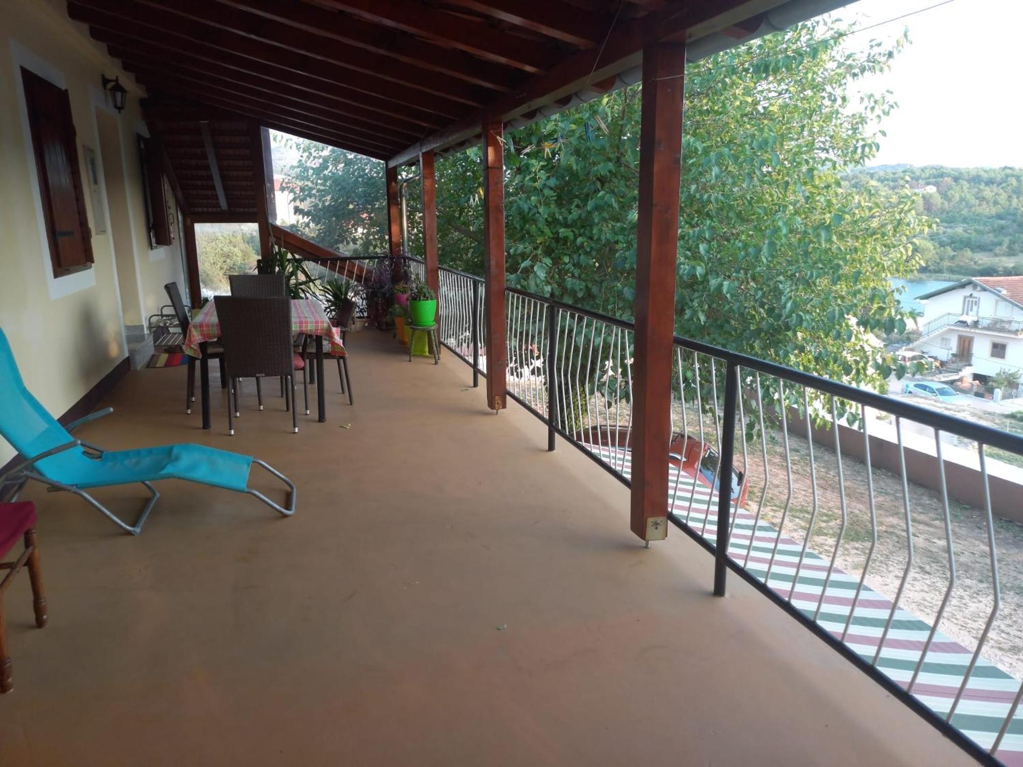Apartmani Corleone Bilice Esterno foto