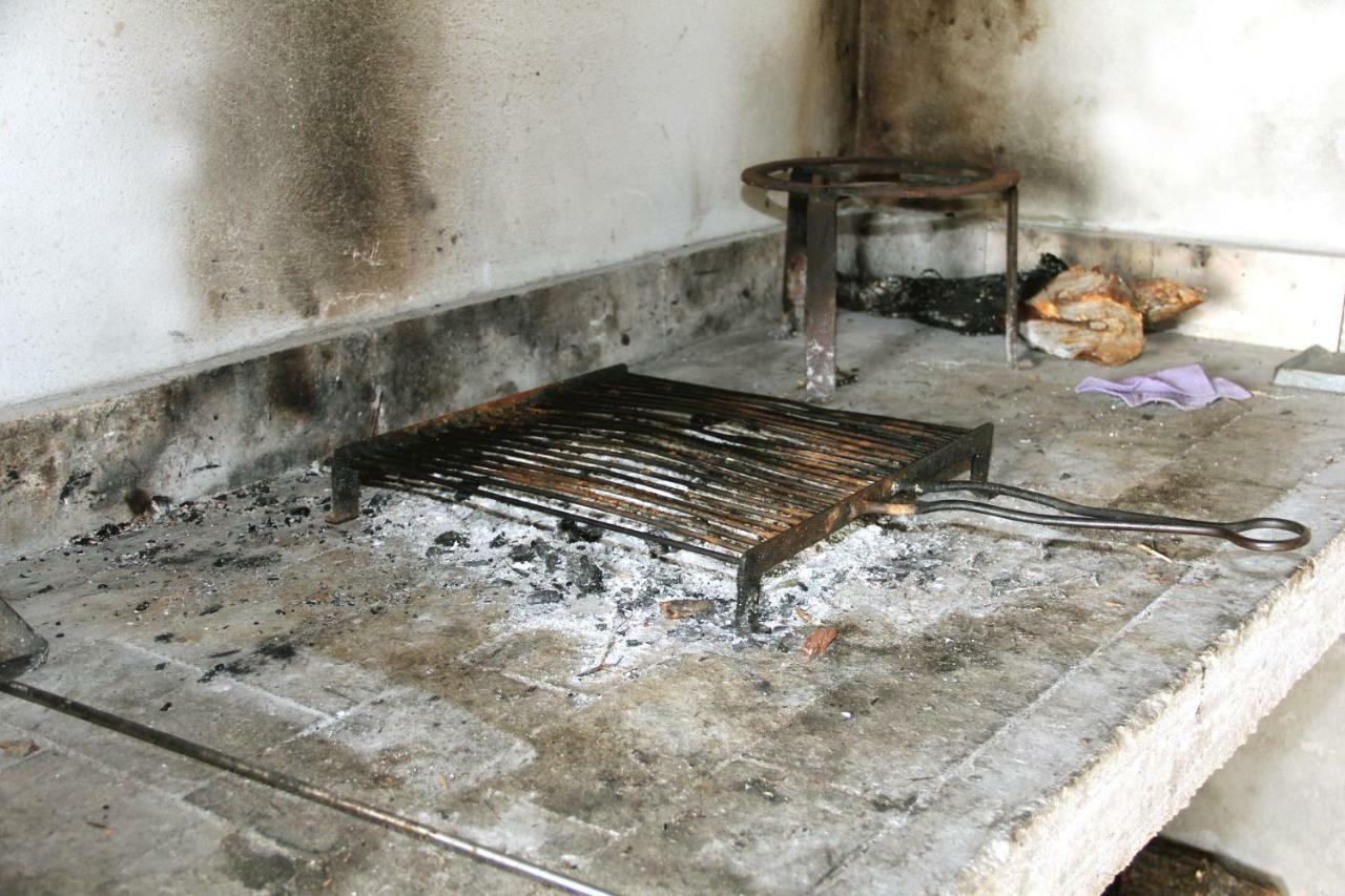 Apartmani Corleone Bilice Esterno foto